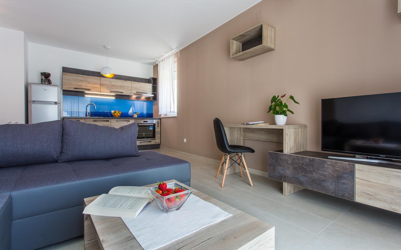 Apartments Viktorija 2 Baska  Luaran gambar