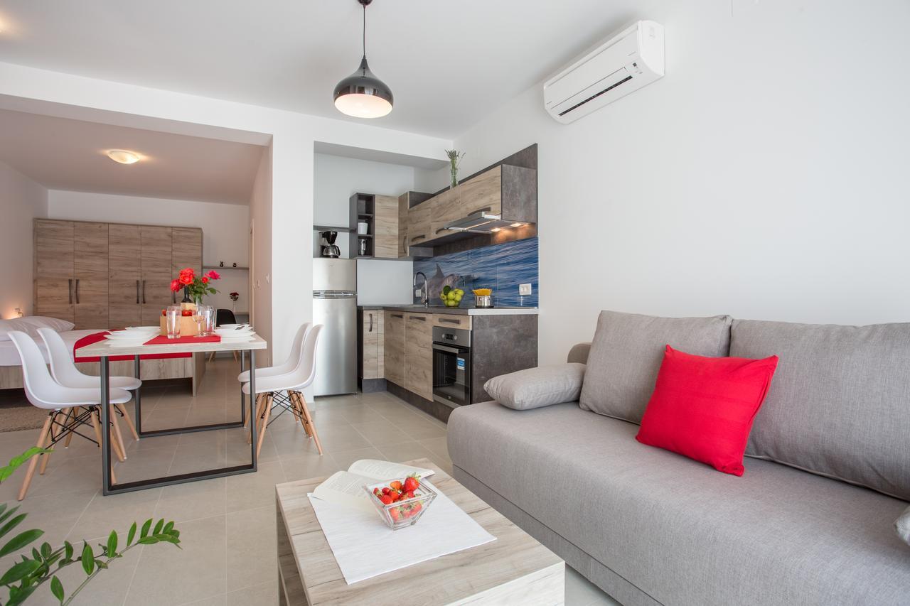 Apartments Viktorija 2 Baska  Luaran gambar